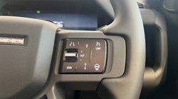 LAND ROVER DEFENDER 3.0 D250 X-Dynamic SE 110 5dr Auto 5590926