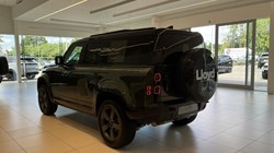 LAND ROVER DEFENDER 3.0 D250 X-Dynamic SE 110 5dr Auto 5590899