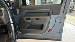 LAND ROVER DEFENDER 3.0 D350 X-Dynamic HSE 90 3dr Auto 5591008