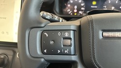 LAND ROVER DEFENDER 3.0 D350 X-Dynamic HSE 90 3dr Auto 5591019