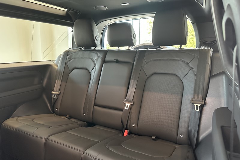  LAND ROVER DEFENDER 3.0 D350 X-Dynamic HSE 90 3dr Auto 5591007