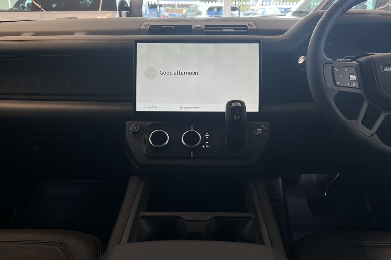  LAND ROVER DEFENDER 3.0 D350 X-Dynamic HSE 110 5dr Auto 5300772