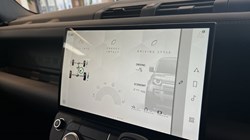 LAND ROVER DEFENDER 3.0 D350 X-Dynamic HSE 110 5dr Auto 5300790