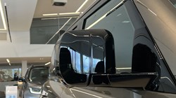 LAND ROVER DEFENDER 3.0 D350 X-Dynamic HSE 110 5dr Auto 5300795