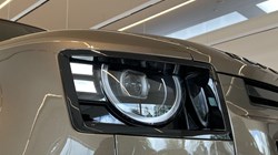 LAND ROVER DEFENDER 3.0 D350 X-Dynamic HSE 110 5dr Auto 5300761