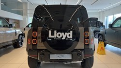 LAND ROVER DEFENDER 3.0 D350 X-Dynamic HSE 110 5dr Auto 5300765