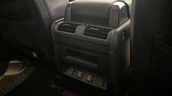 LAND ROVER DEFENDER 3.0 D350 X-Dynamic HSE 110 5dr Auto 5300774