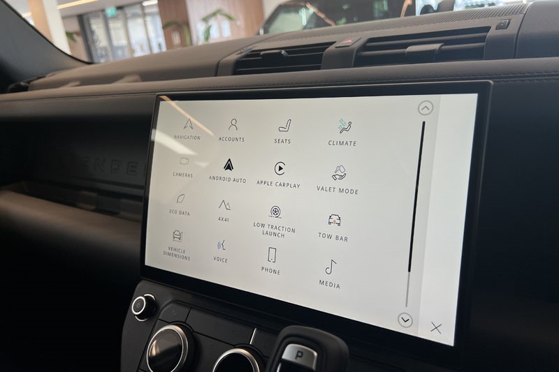  LAND ROVER DEFENDER 3.0 D350 X-Dynamic HSE 110 5dr Auto 5300791