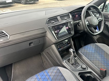 2023 (72) VOLKSWAGEN TIGUAN 2.0 TSI 320 4Motion R 5dr DSG