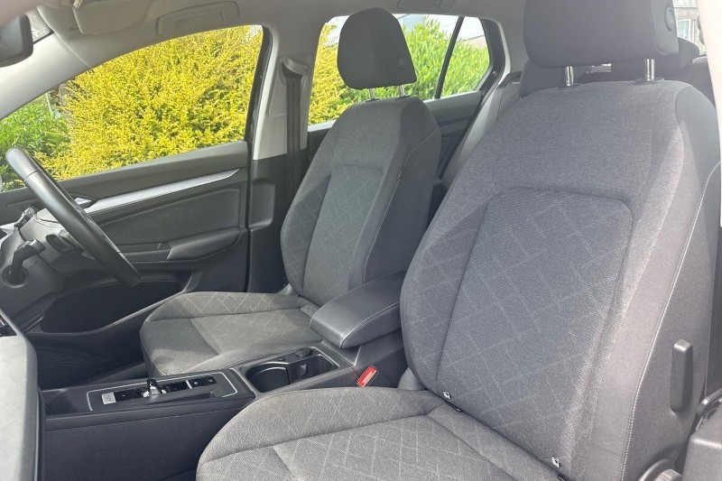 2023 (72) VOLKSWAGEN GOLF 2.0 TDI Life 5dr DSG 5537397