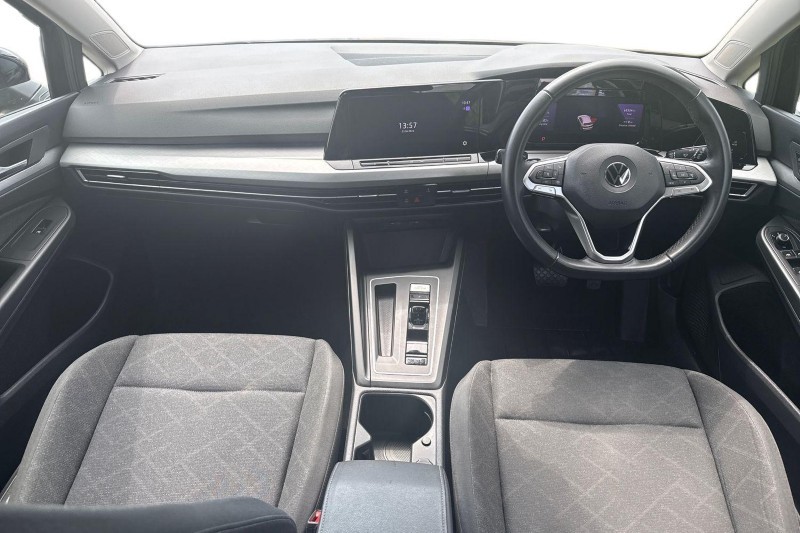 2023 (72) VOLKSWAGEN GOLF 2.0 TDI Life 5dr DSG 5537379