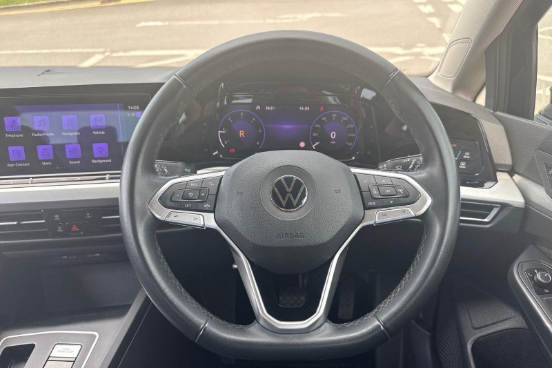 2023 (72) VOLKSWAGEN GOLF 2.0 TDI Life 5dr DSG 5537387