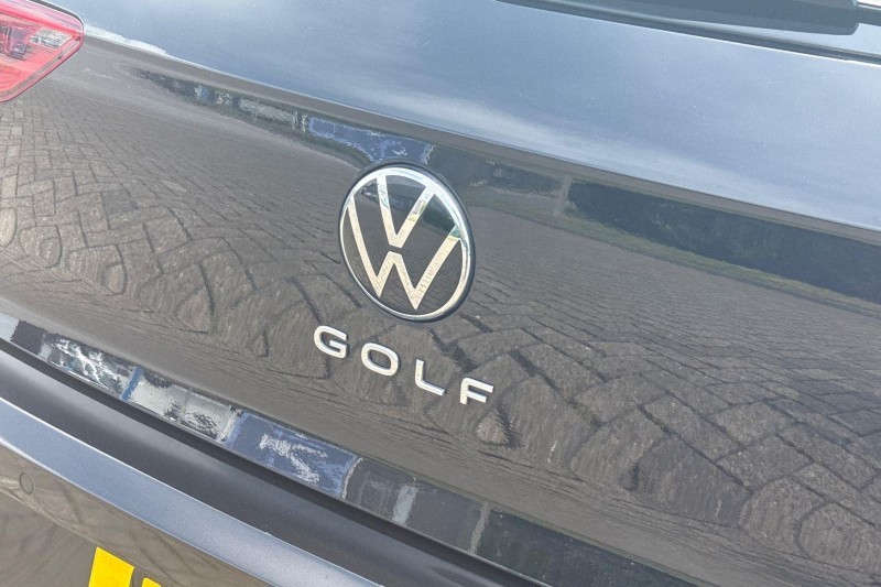 2023 (72) VOLKSWAGEN GOLF 2.0 TDI Life 5dr DSG 5537404
