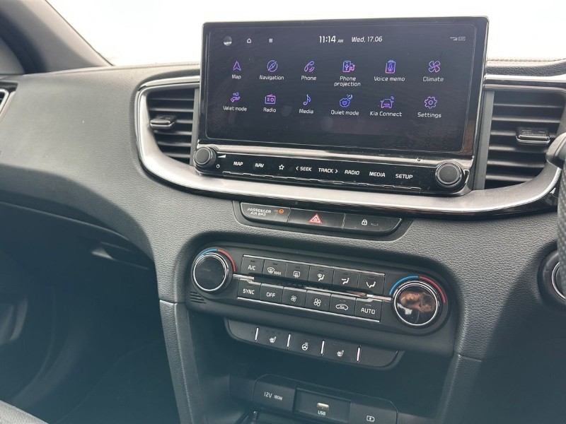 2022 (22) KIA CEED 1.5T GDi ISG GT-Line 5dr 5517764