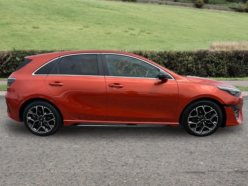 2022 (22) KIA CEED 1.5T GDi ISG GT-Line 5dr 5517747
