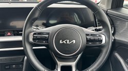 2025 (75) KIA SPORTAGE 1.6T GDi 157 48V ISG 2 5dr 5528014
