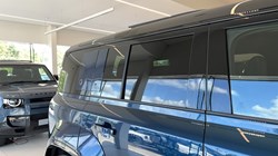 LAND ROVER DEFENDER 4.4 P635 Octa 110 5dr Auto 5668945