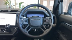 LAND ROVER DEFENDER 4.4 P635 Octa 110 5dr Auto 5668916