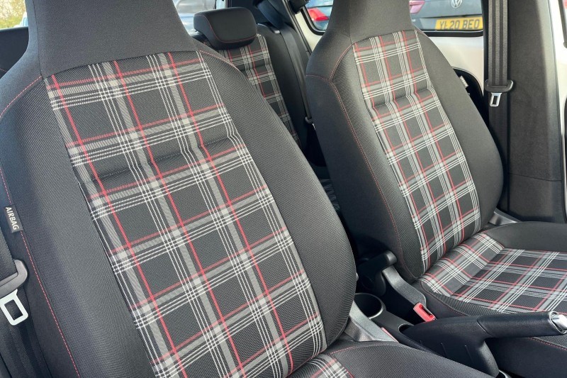 2020 (70) VOLKSWAGEN UP 1.0 115PS Up GTI 5dr 5563699