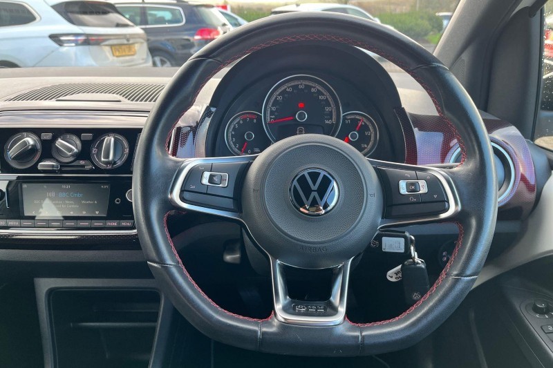2020 (70) VOLKSWAGEN UP 1.0 115PS Up GTI 5dr 5563700