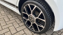 2020 (70) VOLKSWAGEN UP 1.0 115PS Up GTI 5dr 5563718