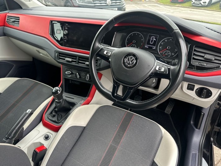2020 (70) VOLKSWAGEN POLO 1.0 TSI 95 Beats 5dr 5512450