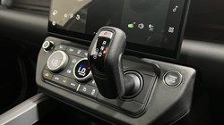 LAND ROVER DEFENDER 3.0 D250 X-Dynamic HSE 110 5dr Auto 5556640