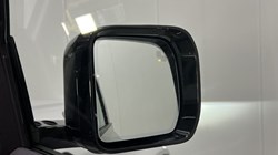 LAND ROVER DEFENDER 3.0 D250 X-Dynamic HSE 110 5dr Auto 5556632