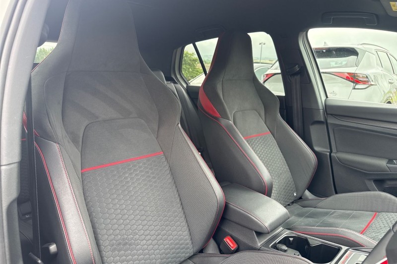 2020 (70) VOLKSWAGEN GOLF 2.0 TSI 300 GTI Clubsport 5dr DSG 5512163