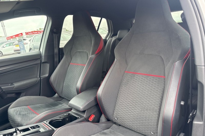 2020 (70) VOLKSWAGEN GOLF 2.0 TSI 300 GTI Clubsport 5dr DSG 5512176