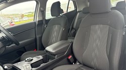 2025 (75) KIA SPORTAGE 1.6T GDi HEV Pure 5dr Auto 5511205