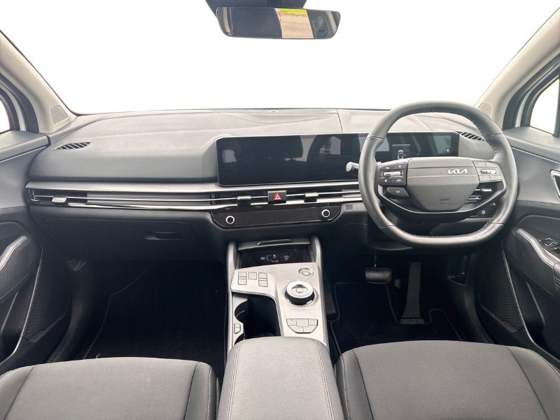 2025 (75) KIA SPORTAGE 1.6T GDi HEV Pure 5dr Auto 5511185