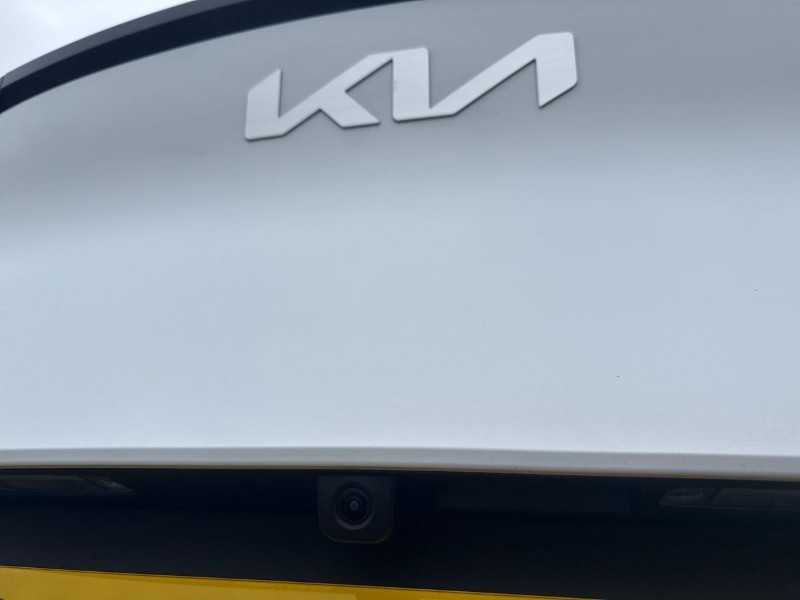 2025 (75) KIA SPORTAGE 1.6T GDi HEV Pure 5dr Auto 5511214