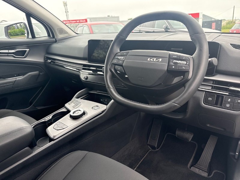 2025 (75) KIA SPORTAGE 1.6T GDi HEV Pure 5dr Auto 5511186