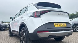 2025 (75) KIA SPORTAGE 1.6T GDi HEV Pure 5dr Auto 5511212