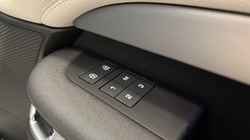 LAND ROVER DISCOVERY 3.0 D350 Dynamic HSE 5dr Auto 5301863