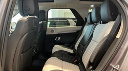 LAND ROVER DISCOVERY 3.0 D350 Dynamic HSE 5dr Auto 5301857