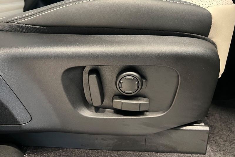  LAND ROVER DISCOVERY 3.0 D350 Dynamic HSE 5dr Auto 5301865