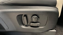 LAND ROVER DISCOVERY 3.0 D350 Dynamic HSE 5dr Auto 5301865