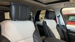 LAND ROVER DISCOVERY 3.0 D350 Dynamic HSE 5dr Auto 5301867