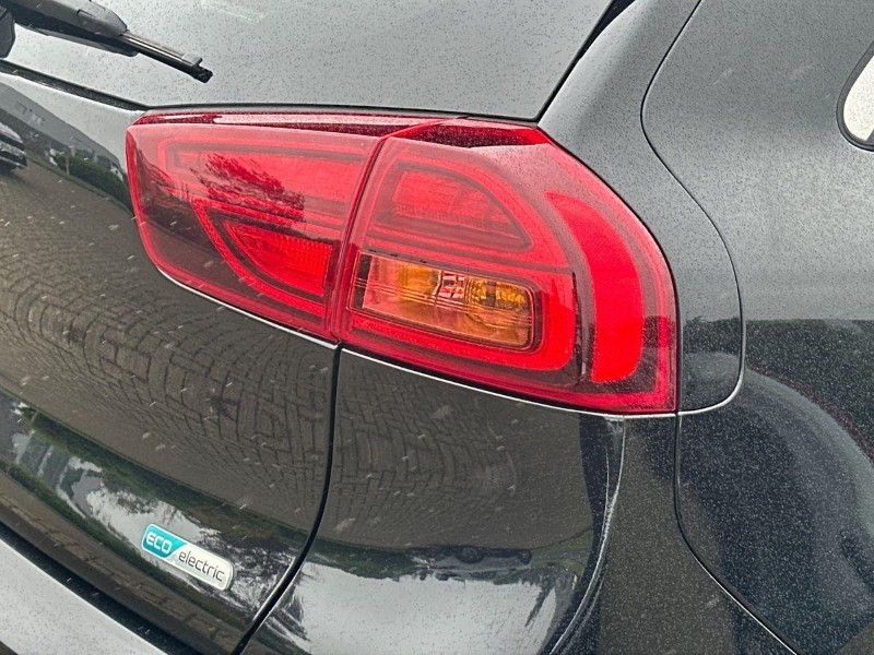 2021 (71) KIA E-NIRO 150kW 4 64kWh 5dr Auto 5525633