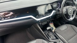 2021 (21) KIA NIRO 1.6 GDi PHEV 2 5dr DCT 5525365