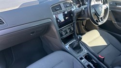2020 (20) VOLKSWAGEN GOLF 1.5 TSI EVO Match Edition 5dr 5519689