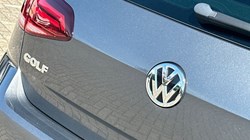 2020 (20) VOLKSWAGEN GOLF 1.5 TSI EVO Match Edition 5dr 5519694