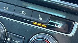 2020 (20) VOLKSWAGEN GOLF 1.5 TSI EVO Match Edition 5dr 5519685