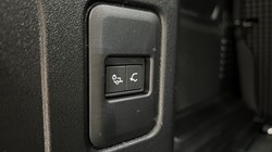 LAND ROVER DEFENDER 3.0 D250 X-Dynamic SE 110 5dr Auto 5586850