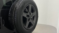 LAND ROVER DEFENDER 3.0 D250 X-Dynamic SE 110 5dr Auto 5586852