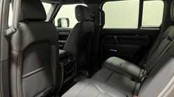 LAND ROVER DEFENDER 3.0 D250 X-Dynamic SE 110 5dr Auto 5586845