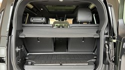 LAND ROVER DEFENDER 3.0 D250 X-Dynamic HSE 90 3dr Auto 5864782