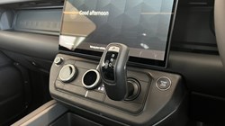 LAND ROVER DEFENDER 3.0 D250 X-Dynamic HSE 90 3dr Auto 5864760